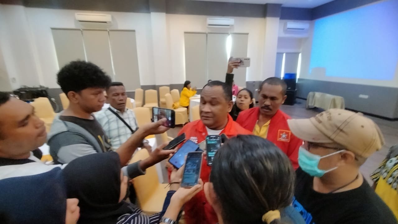 Boy Sangadji: SOKSI Maluku Siap Jalankan Program Sosial dan Konsolidasi Golkar Lewat Aksi Nyata
