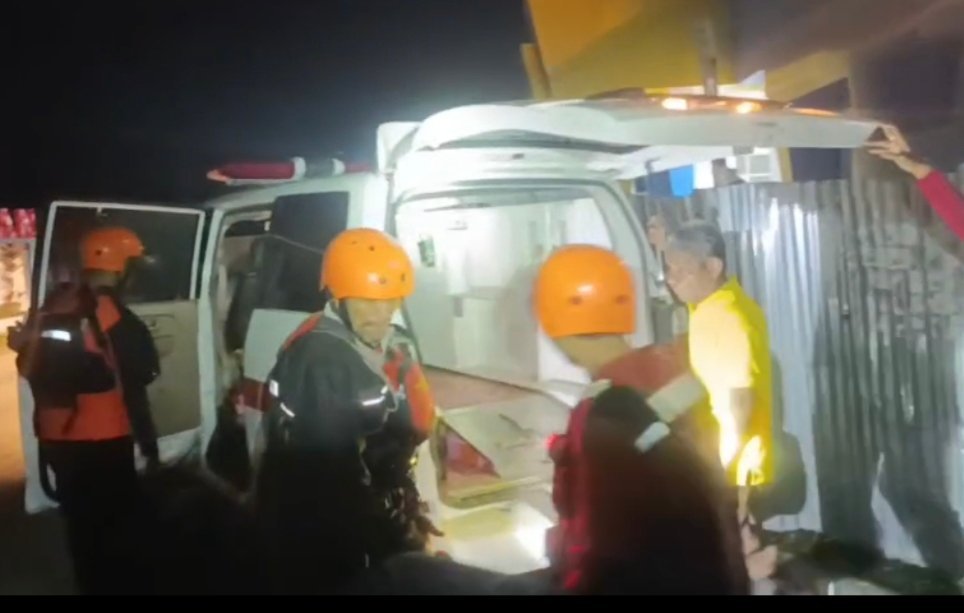 Tim SAR Dobo Lakukan Evakuasi Medevac ABK Kebangsaan Filipina