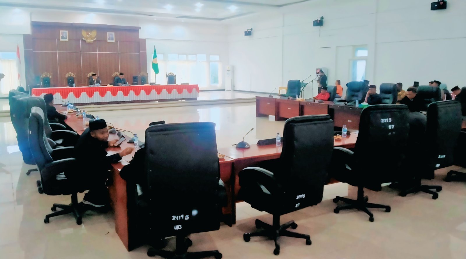 DPRD BurseL Gelar Paripurna Penutupan Masa Sidang II Tahun 2025  Ambontoday