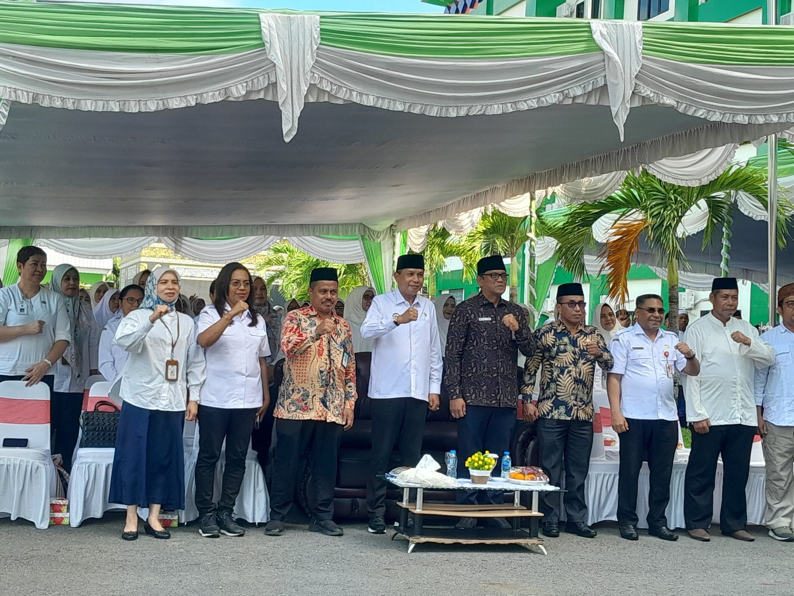 321 Calon Haji Ambon Siap Berangkat, Wali Kota Buka Manasik dan Beri Dukungan Penuh