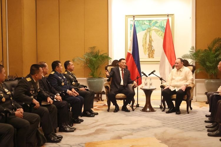 Bersama Panglima TNI, Menteri Pertahanan Sjafrie Bertemu Rekan Sejawat dari Filipina