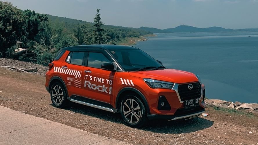 Aura Kuat SUV: Pantau Harga Terbaru Daihatsu Rocky April 2025