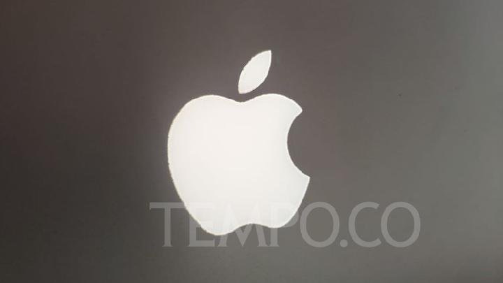 Apple Dilaporkan Akan Luncurkan iPhone Lipat Pertama di 2026