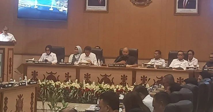 Walikota Wacana Akan Mekarkan Negeri Urimeseng