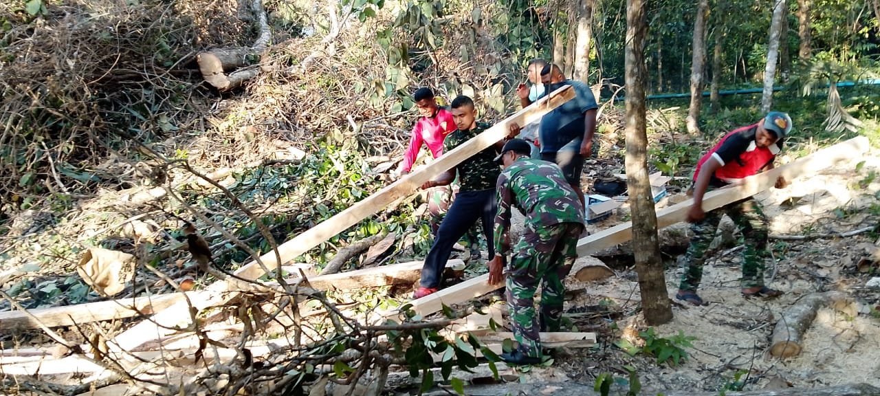 Prajurit Putra Daerah Kodam XV/Pattimura Jadi Jembatan Perdamaian Hitu Meseng-Morela