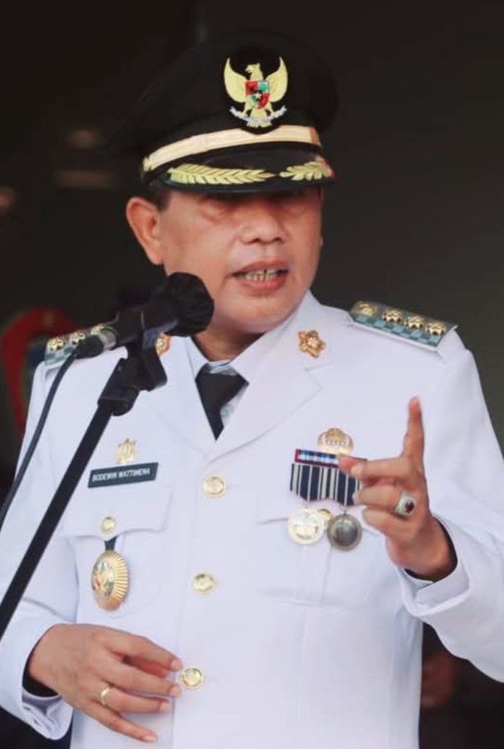Wali Kota Ambon Ajak Warga Lebih Bijak dalam Menggunakan Media Sosial demi Kedamaian Bersama dan Hindari Berita Sesat