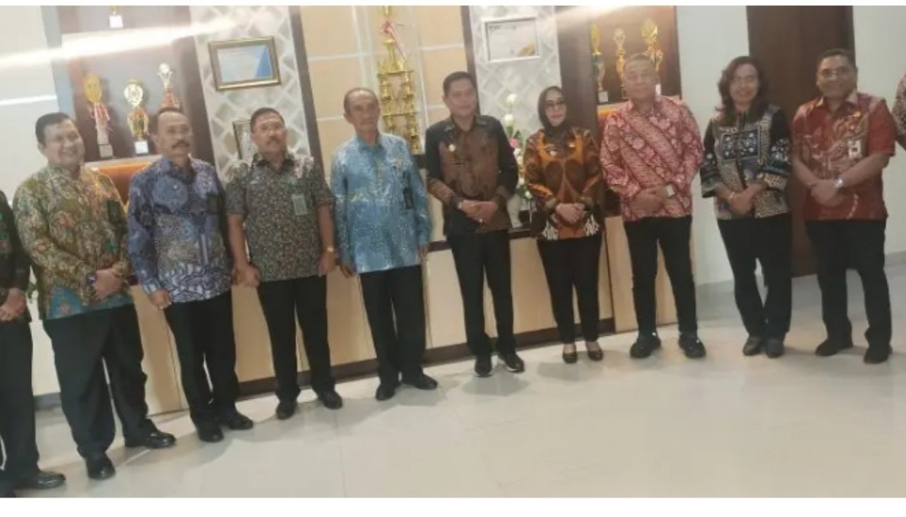Walikota – Wakil Walikota Ambon Kunjungi Pengadilan Tinggi Maluku