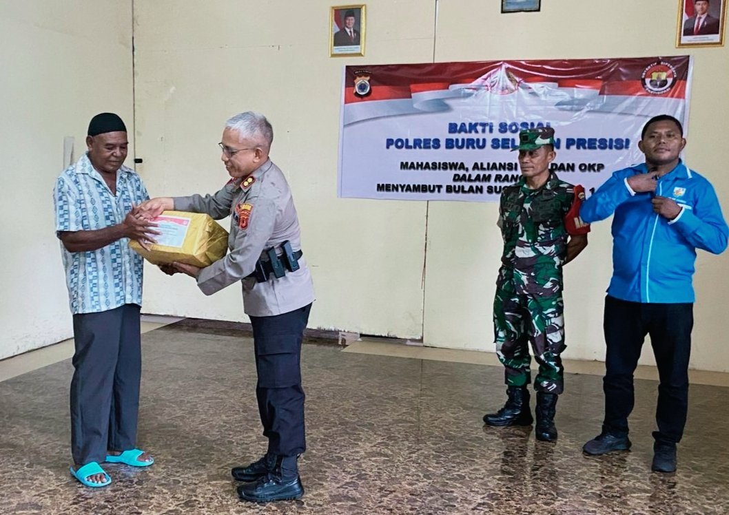 Jelang Ramadhan Polres BurseL Bagikan Sembako