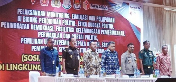 Jelang Pilkada Pemkot Ambon Sosialisasi Netralitas ASN