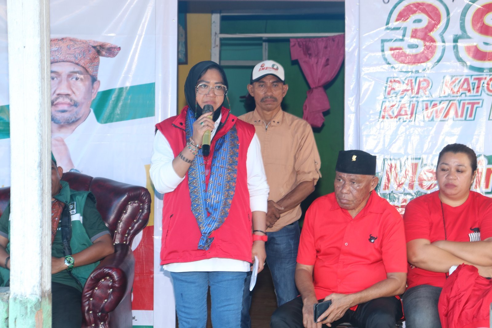 Kampanye PETAHANA, ini 21 Capaian SAFITRI MALIK SOULISA Sebagai Bupati BurseL