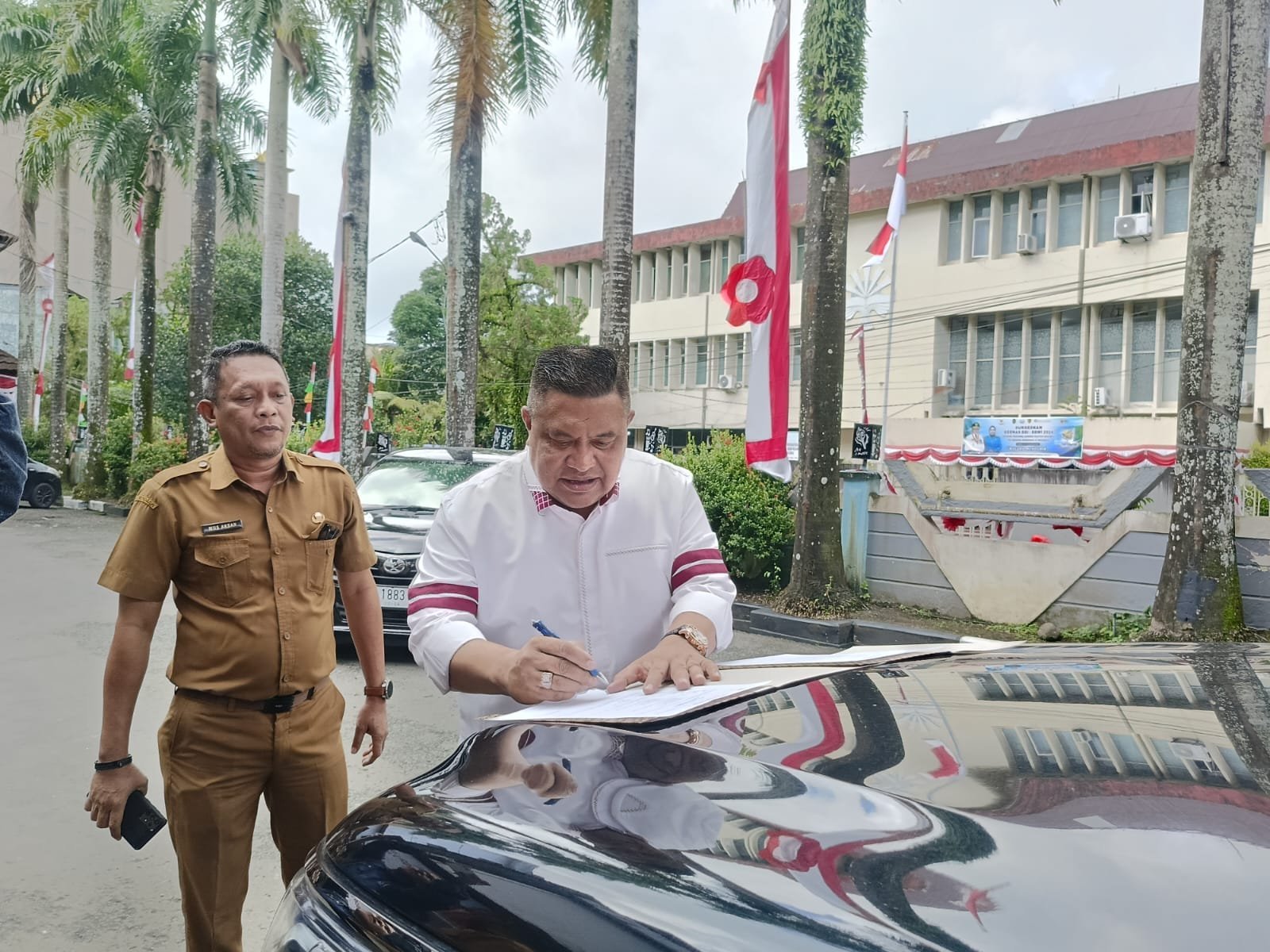 Penjabat Walikota Ambon Apresiasi Kepatuhan Agus Ririmasse Kembalikan Aset Negara