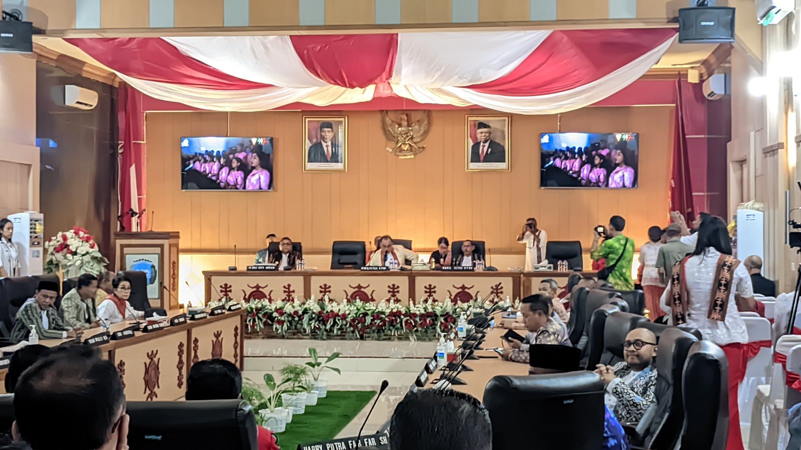 DPRD Kota Rapat Paripurna Peringati HUT Kota Ambon ke-449