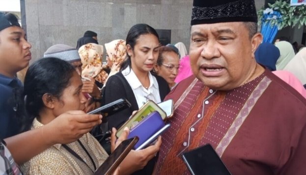 Sekkot Ambon Resmi Mengundurkan Diri dari ASN untuk Maju sebagai Calon Walikota