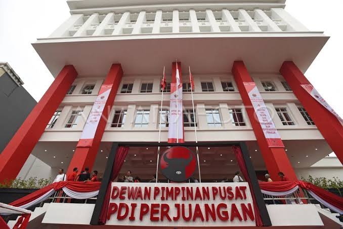 Rekomendasi PDIP, Penentu Kemenangan di Pilkada Tanimbar.