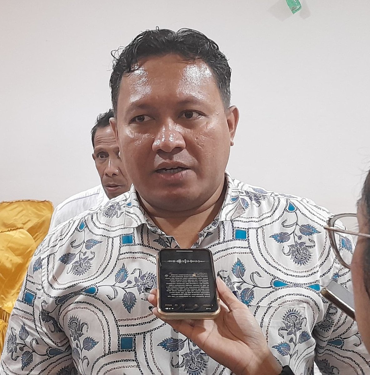 Pemerintah Desa Poka Gelar Bimtek RT/RW