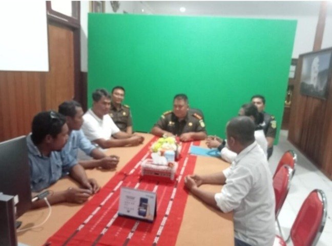Pusaran Korupsi KKT, Petrus Fatlolon dan Istri Bakal Diseret Jaksa