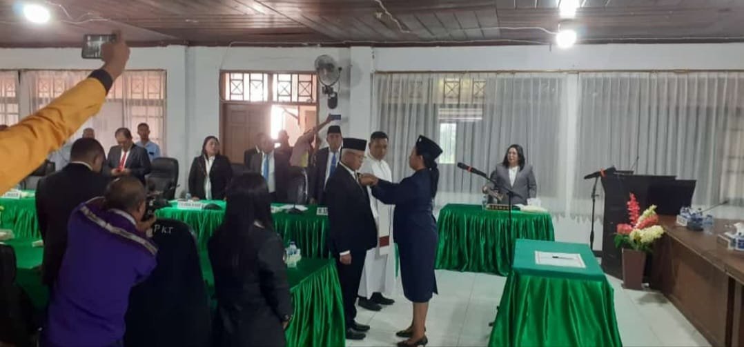 Sah Serin PAW Titirloloby Sebaga Anggota DPRD Kepulauan Tanimbar