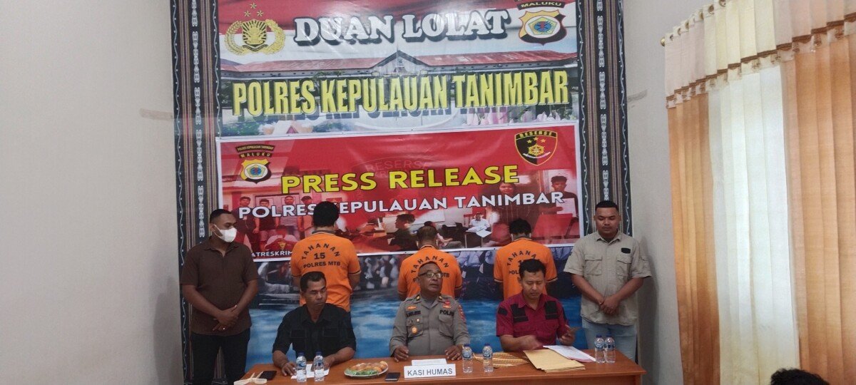 Sat Reskrim Polres Kepulauan Tanimbar Amankan 4 Pelaku dugaan Tindak Pidana Penyelundupan Manusia