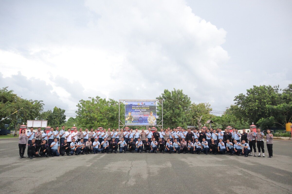 Wujudkan Sinergitas, TNI Polri digelar Apel Gabungan