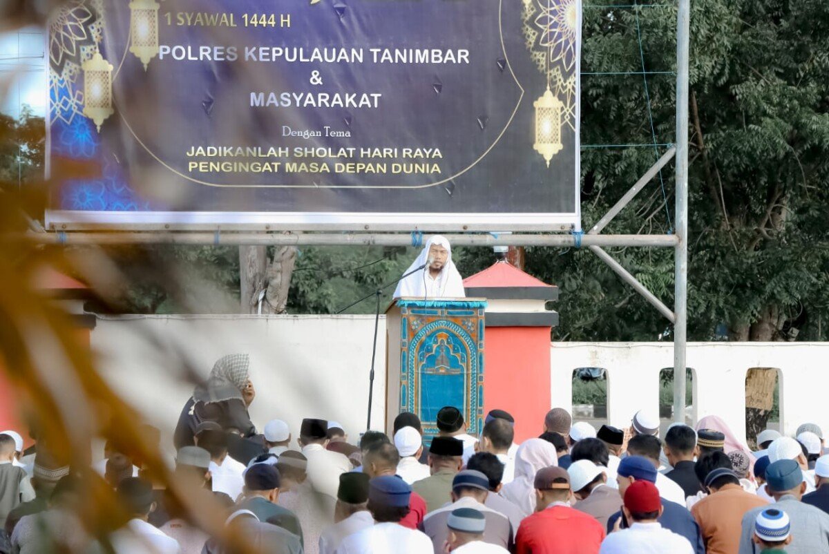 Sholat Id berjalan aman dan lancar
