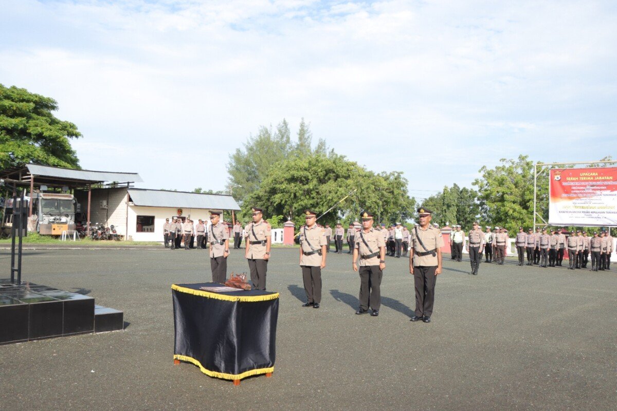 Azhari Resmi Jabat Kasat Serse Polres Kepulauan Tanimbar