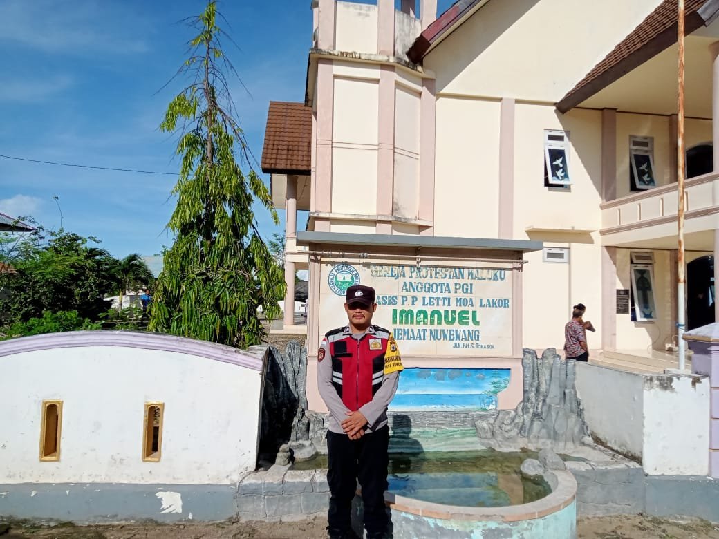 Wujudkan Kamtibmas, Polri Hdir di Gereja