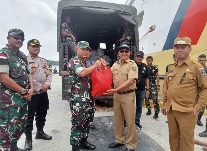 Pemda KKT Terima Bantuan Gempa dari Pemprov Maluku