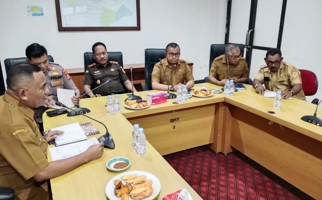 Pemkab Bursel Gelar Rakor Lintas Sektor, Bahas Pengawasan Proyek dan Sengketa Lahan