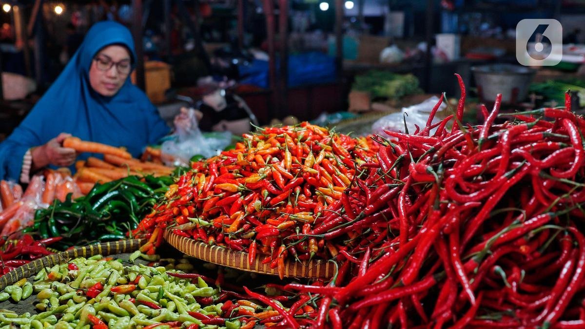 Harga Cabai Tembus Rp150 Ribu Jelang Ramadan, TPID Busel dan Polres Turun Sidak Pasar