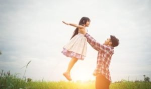 Attachment for Jika Dibesarkan dengan 8 Nilai Ini, Orang Tua Pasti Mengasuh dengan Baik