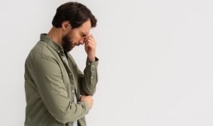 Attachment for Saksikan 9 Kebiasaan Unik Pria ini Yang Bisa Jadi Isu Menurut Ahli Psikologi